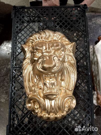 Голова льва