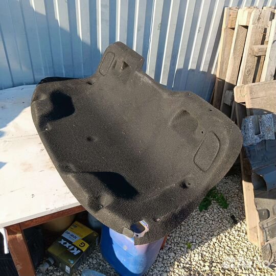 Обшивка крышки багажника Citroen C5 X7