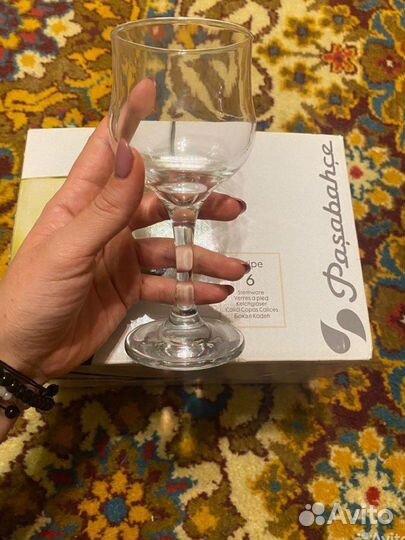 Набор бокалов для вина