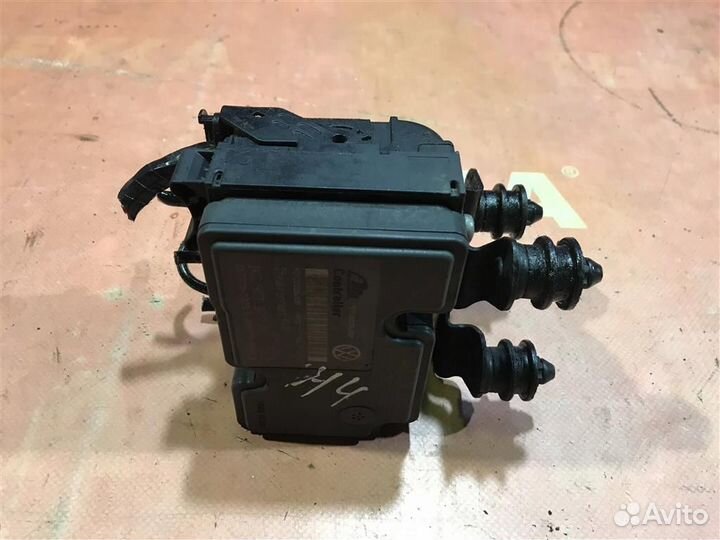 Блок ABS Шкода Октавиа 1Z (2008 - 2013 )