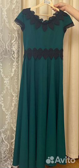 Вечернее платье