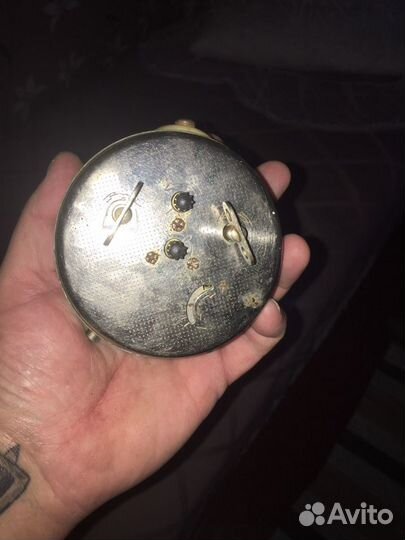 Часы будильник СССР