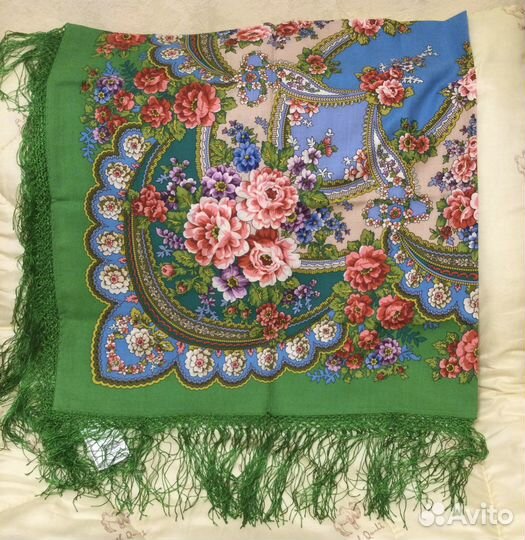 Платок Павловопосадский новый