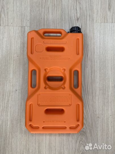 Плоская канистра Экстрим + 10 литров (оранжевая)