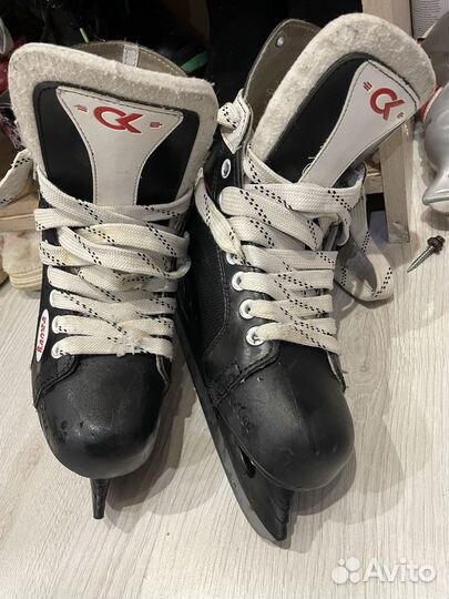 Коньки хоккейные детские