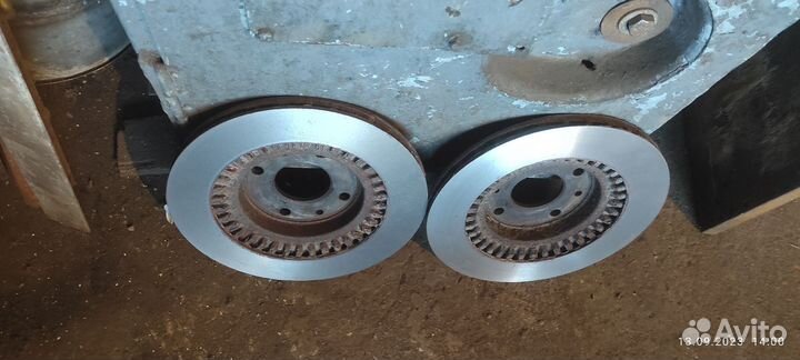 Тормозные диски LADA granta r14