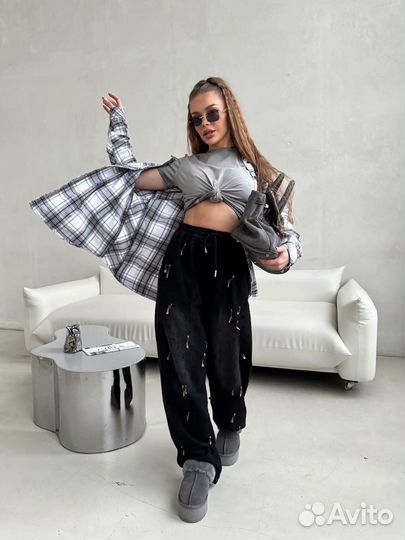 Стильные штаны chrom hearts