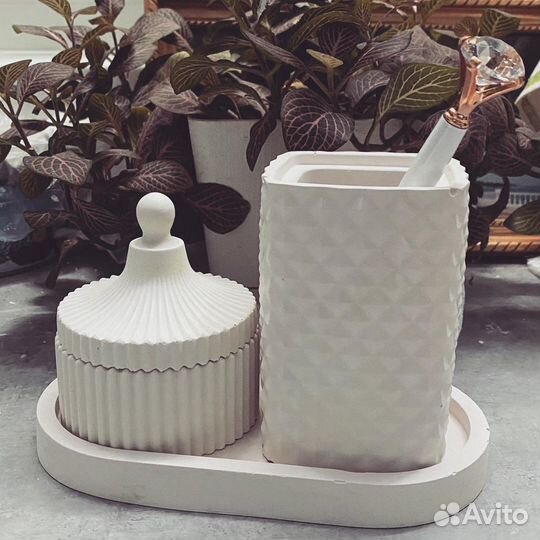 Декор из гипса