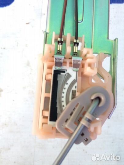 Датчик уровня топлива Mitsubishi Outlender CW5W