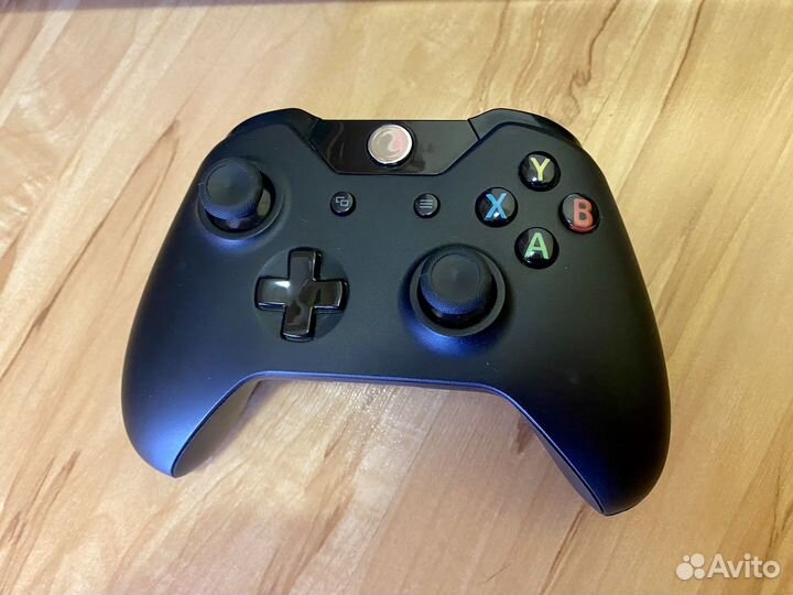 Xbox one 500gb + игры. Обмен/продажа