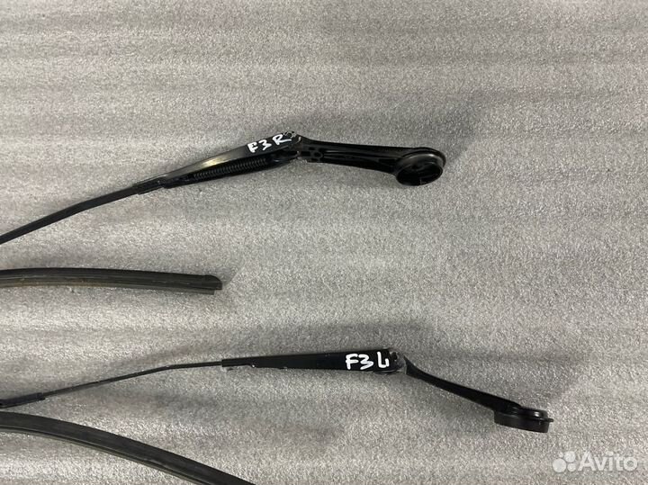 Дворник Поводок Ford Focus 3