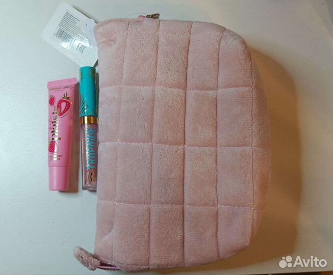 Набор косметики пакетом/косметичка