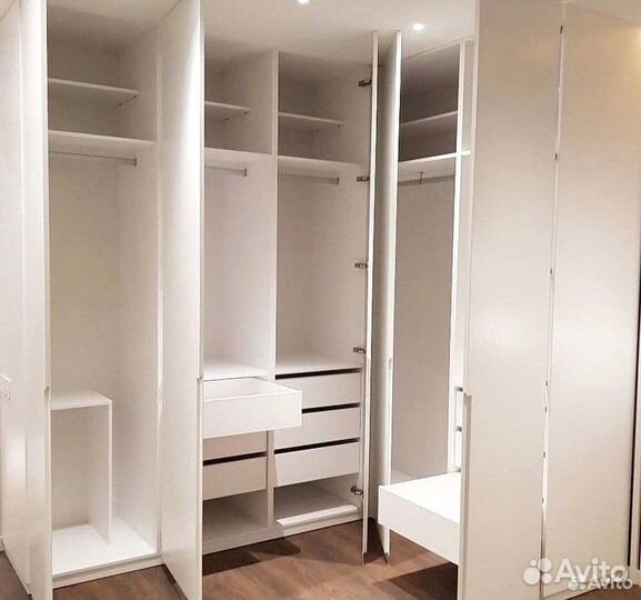 Шкафы в прихожую любые фасады