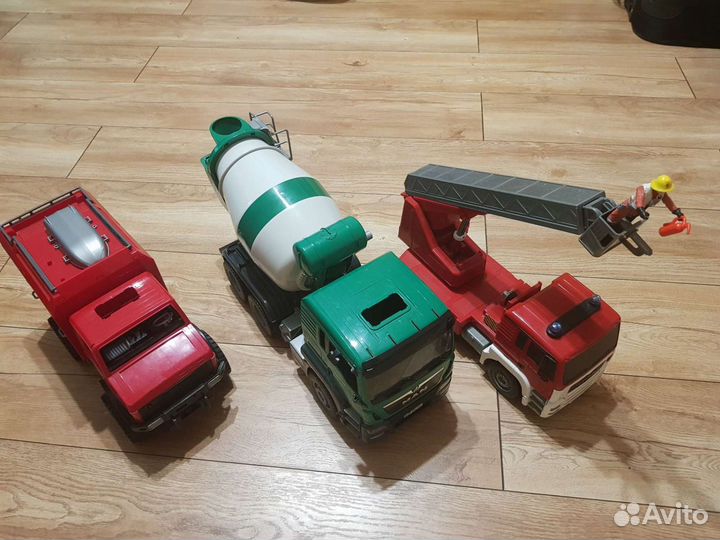 Детские машинки Bruder