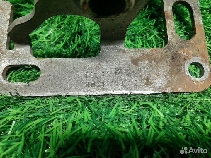 В наличии: Ручник на Ford Focus 2