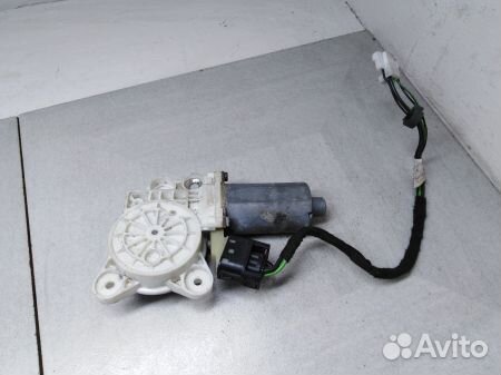 Моторчик переднего левого стеклоподъемника