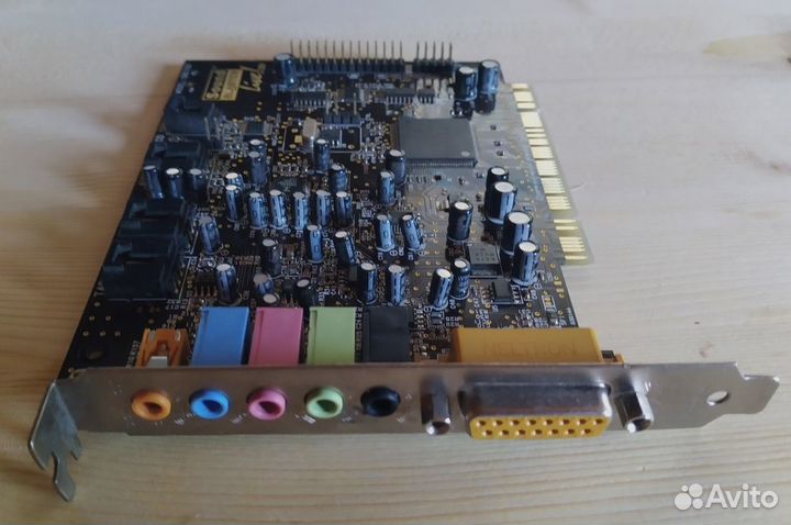 Аудиокарта карта Creative SB Live SB0100