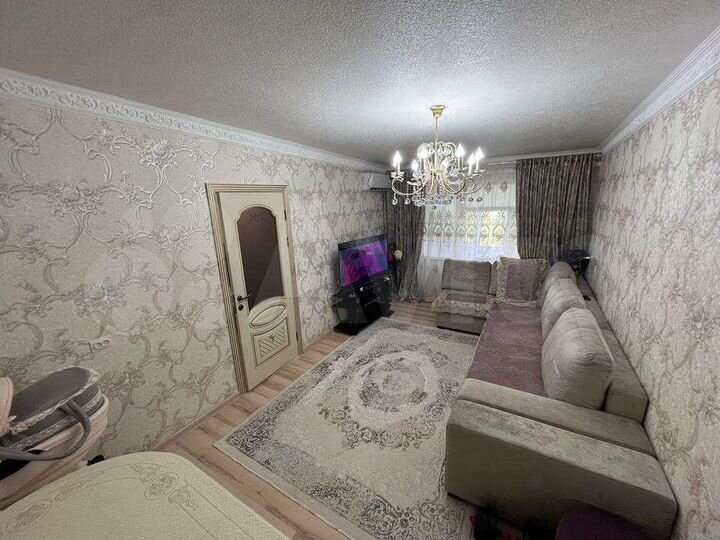 2-к. квартира, 45 м², 3/3 эт.