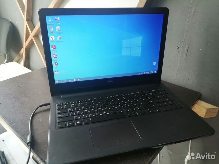 Ноутбук Dell идеальном состоянии