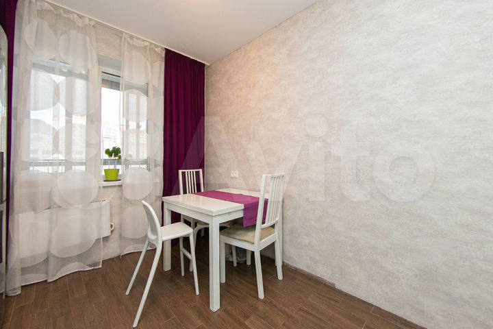 2-к. квартира, 61,1 м², 10/17 эт.