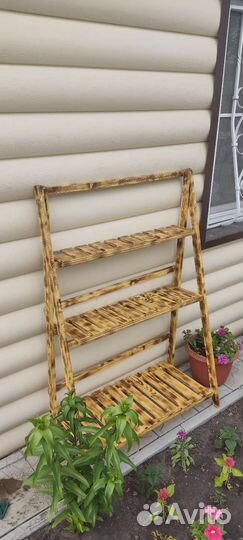 Деревянная стойка (стеллаж) под цветы