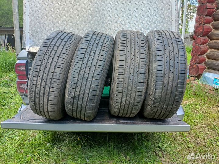 Kumho Ecowing ES31 215/60 R16