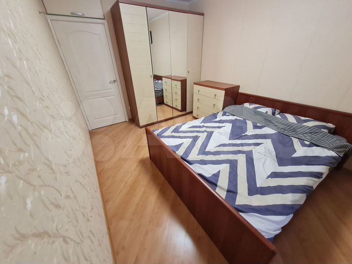 2-к. квартира, 56 м², 3/9 эт.