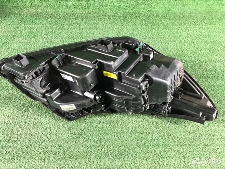 Фара левая Kia Sorento/Sorento Prime