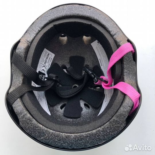 Шлем детский WipeOut Black Bolt 5+