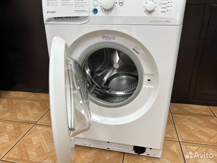 Стиральная машина Indesit bwsb 50851
