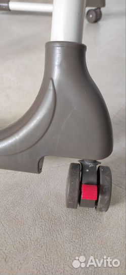 Стульчик для кормления Baby Trend