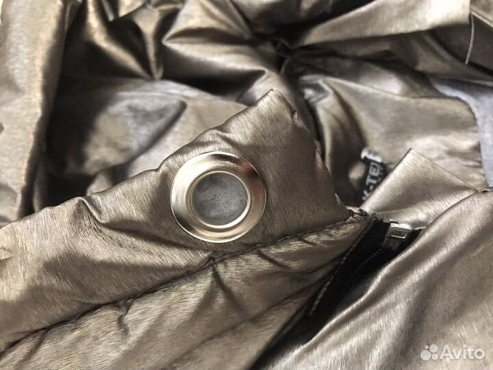 Куртка стильная демисезон 42-44 размер