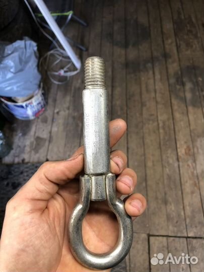 Буксировочный крюк volkswagen