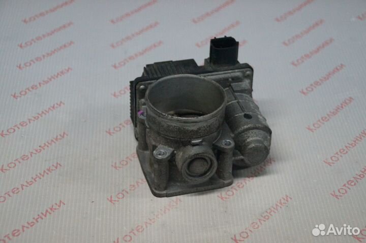 Nissan 16119-8H301 Заслонка дроссельная