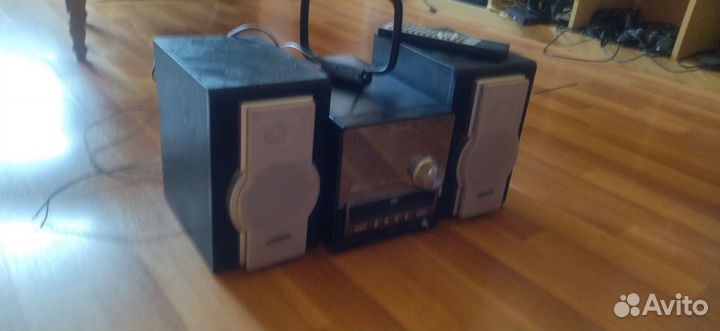 Музыкальный центр