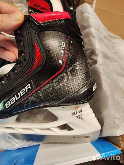 Коньки хоккейные Bauer 3х pro int