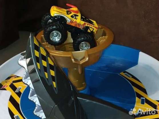 Хот вилс hot wheels