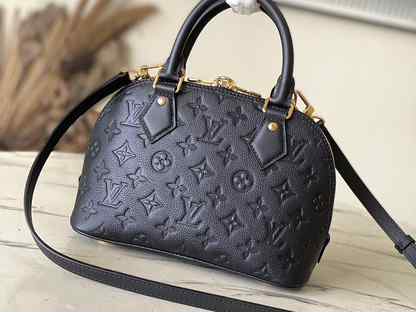 Сумка женская Louis Vuitton Alma BB, Москва