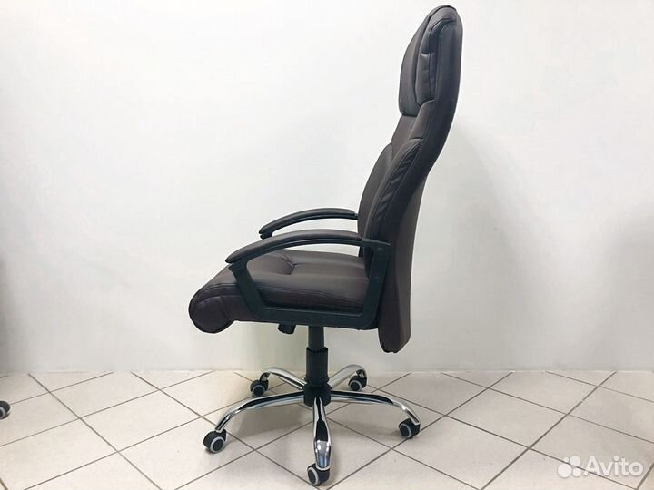 Кресло руководителя Барон Люкс с фабрики