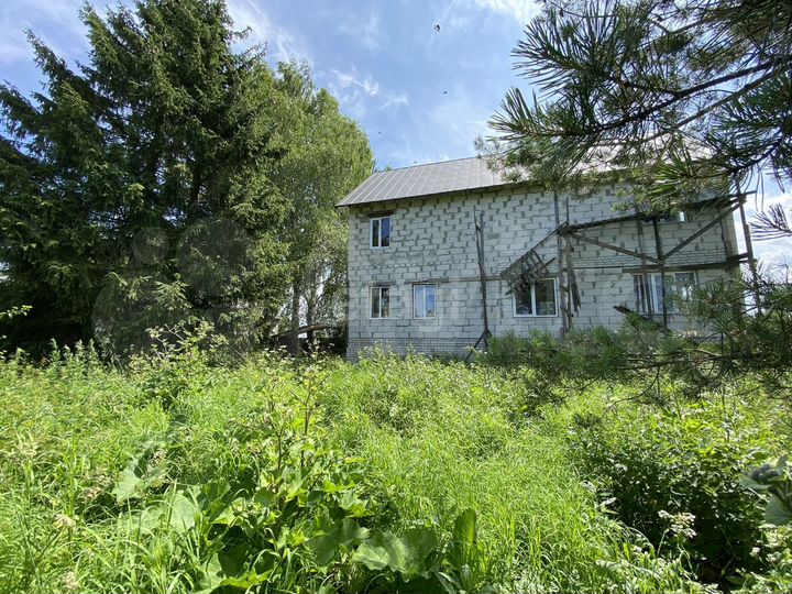 Дом 300 м² на участке 21,5 сот.