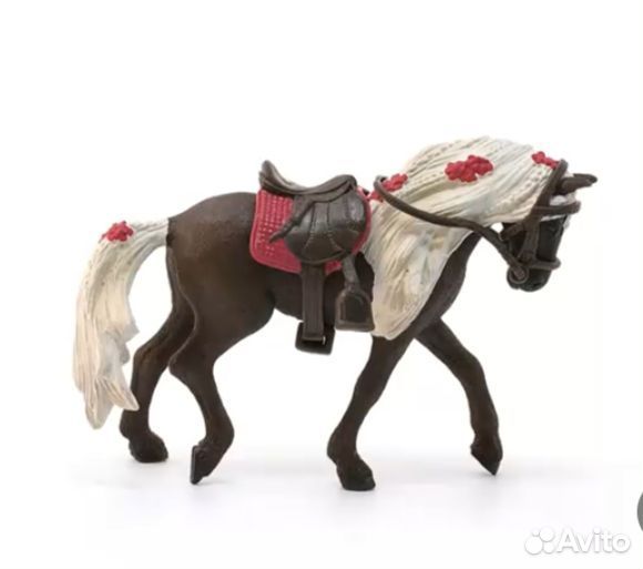 Фигурки лошадей Schleich(чит описание)