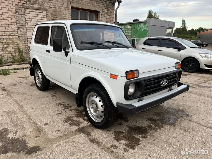 LADA 4x4 (Нива) 1.7 МТ, 2009, 92 000 км