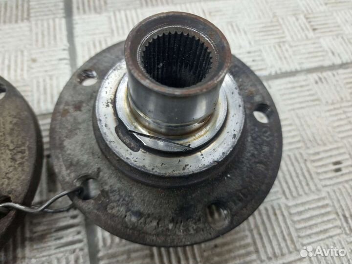 Задние ступицы 5х112 Audi 80 B4 / A4 B5 Quattro