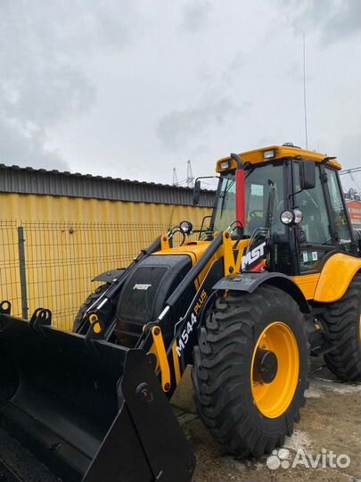 Экскаватор-погрузчик MST M544, 2023