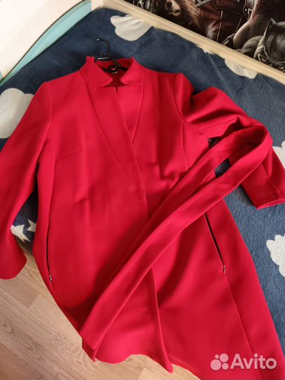 Пальто женское 46 размер осень