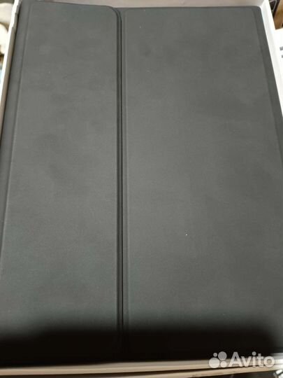 Чехол книжка с беспроводной клавиатурой для iPad