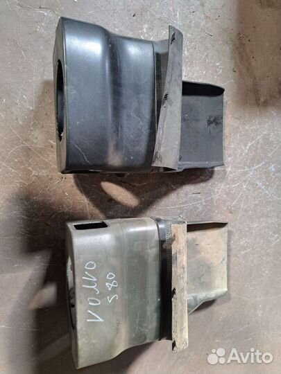 Кожух рулевой колонки на Volvo S80