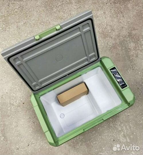 Автохолодильник 40 литров Alpicool X40