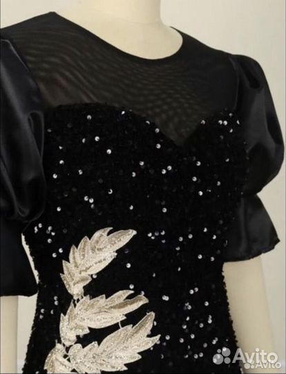 Вечернее платье