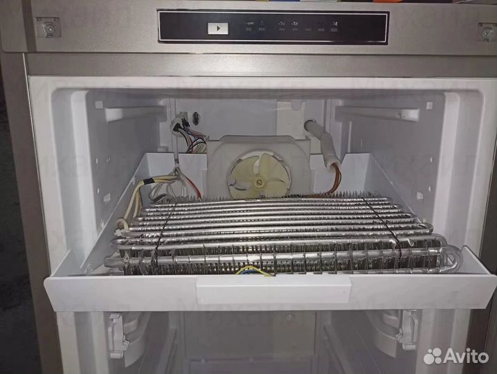 Ремонт холодильников Ремонт стиральных машин